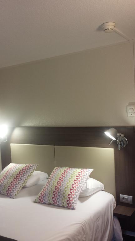 Campanile Agen Hotel Екстериор снимка