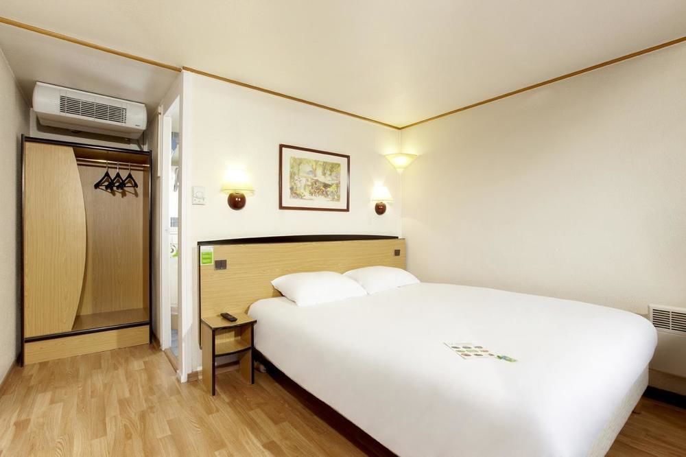 Campanile Agen Hotel Екстериор снимка
