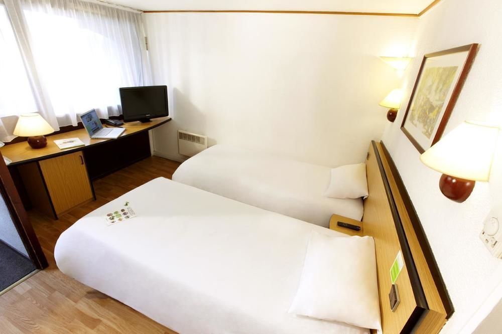 Campanile Agen Hotel Екстериор снимка